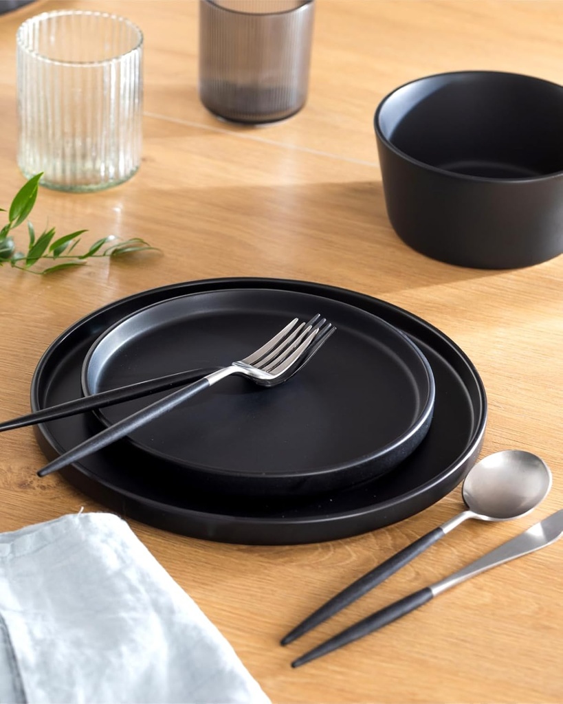 stoneware-dinnerware-set-8-persons-32-pc-2.jpg