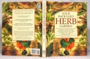 Backyard Herb Bahçesi: A Gardener'in Büyüyüp Herbs'i Enjoying Herbs